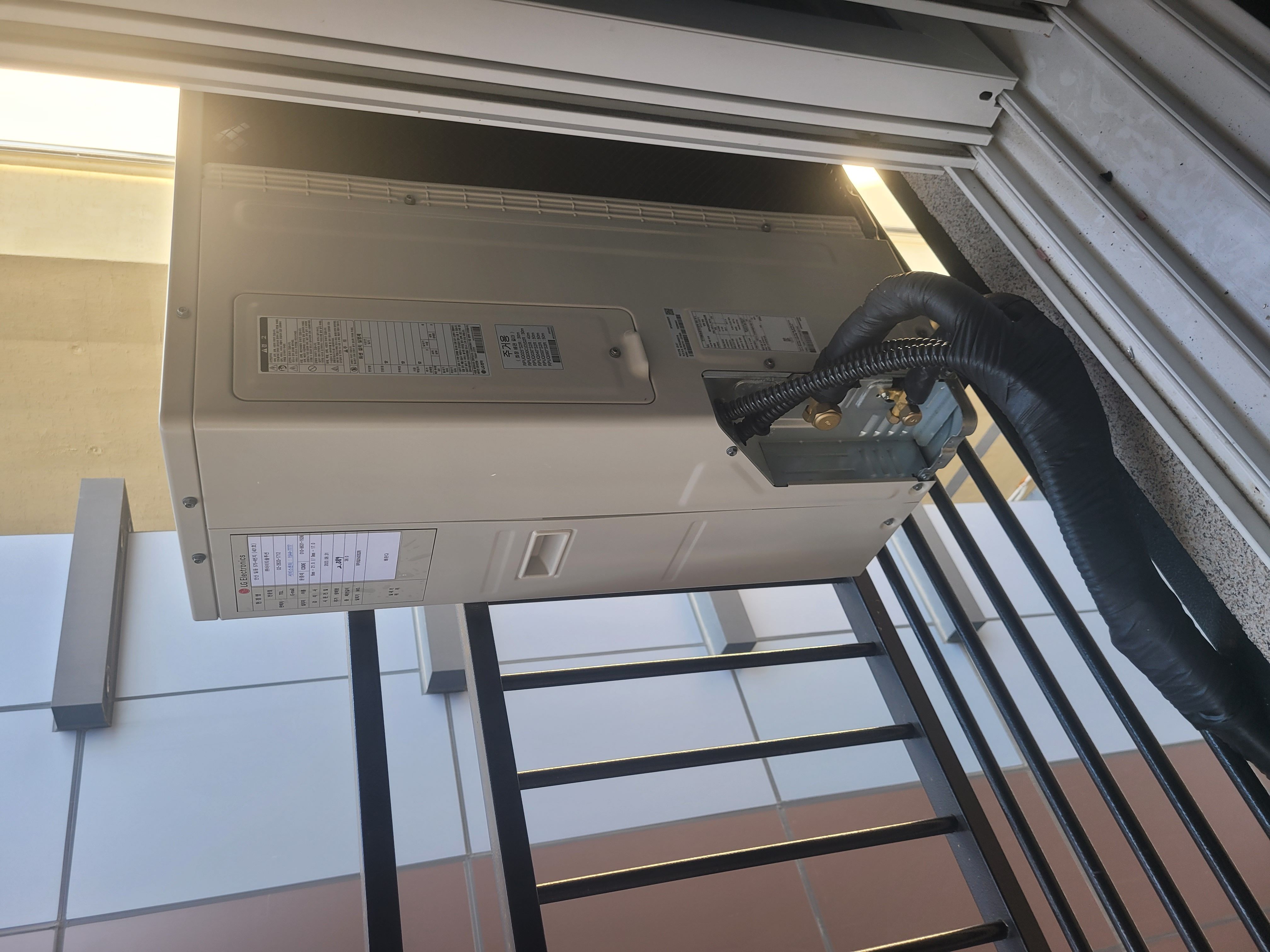 2000769928_3PU8Epmy_15486554b6251af95d116f33e37635558a60b84d.jpg 이미지크게보기