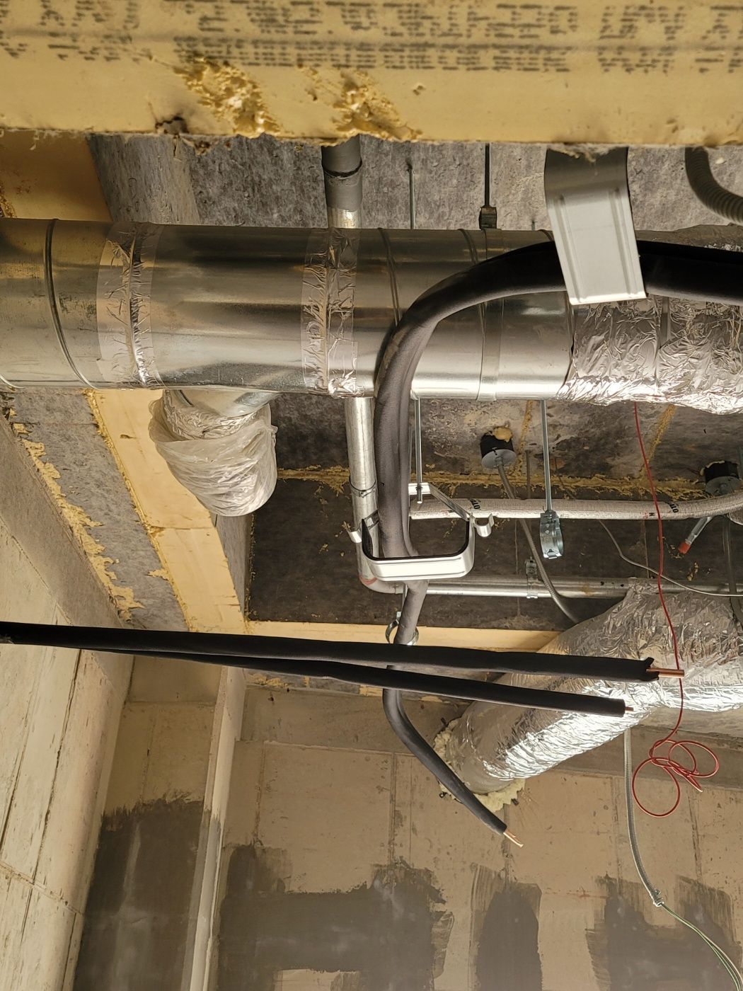 2000769928_63CG0E9M_61fe909843e80ef93381fc5ca4a89f7d925b926d.jpg 이미지크게보기