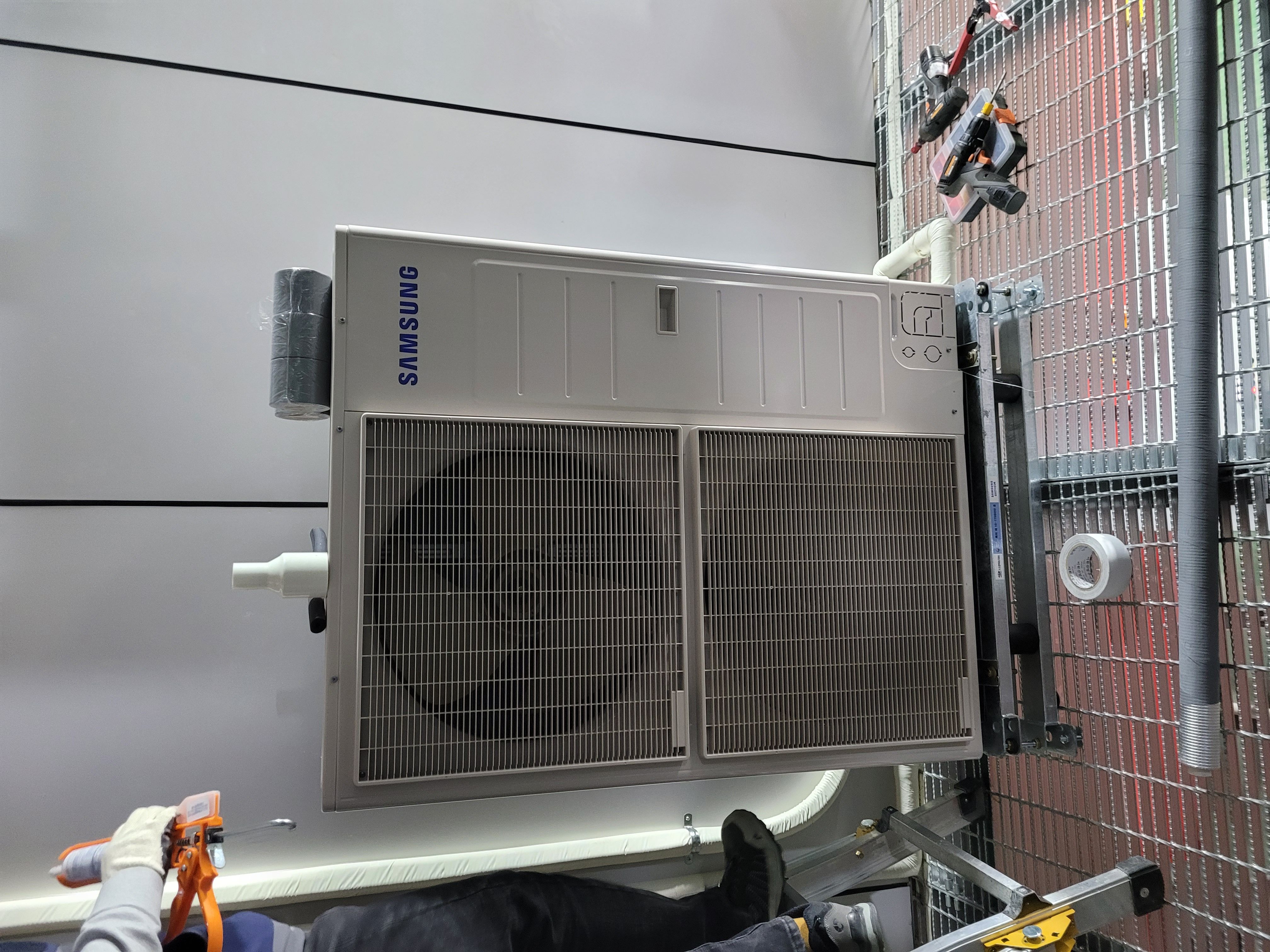 2000769928_I8MOUZqs_a2e68bd6eb3a924c8f814351430fe2aa05de4e0b.jpg 이미지크게보기