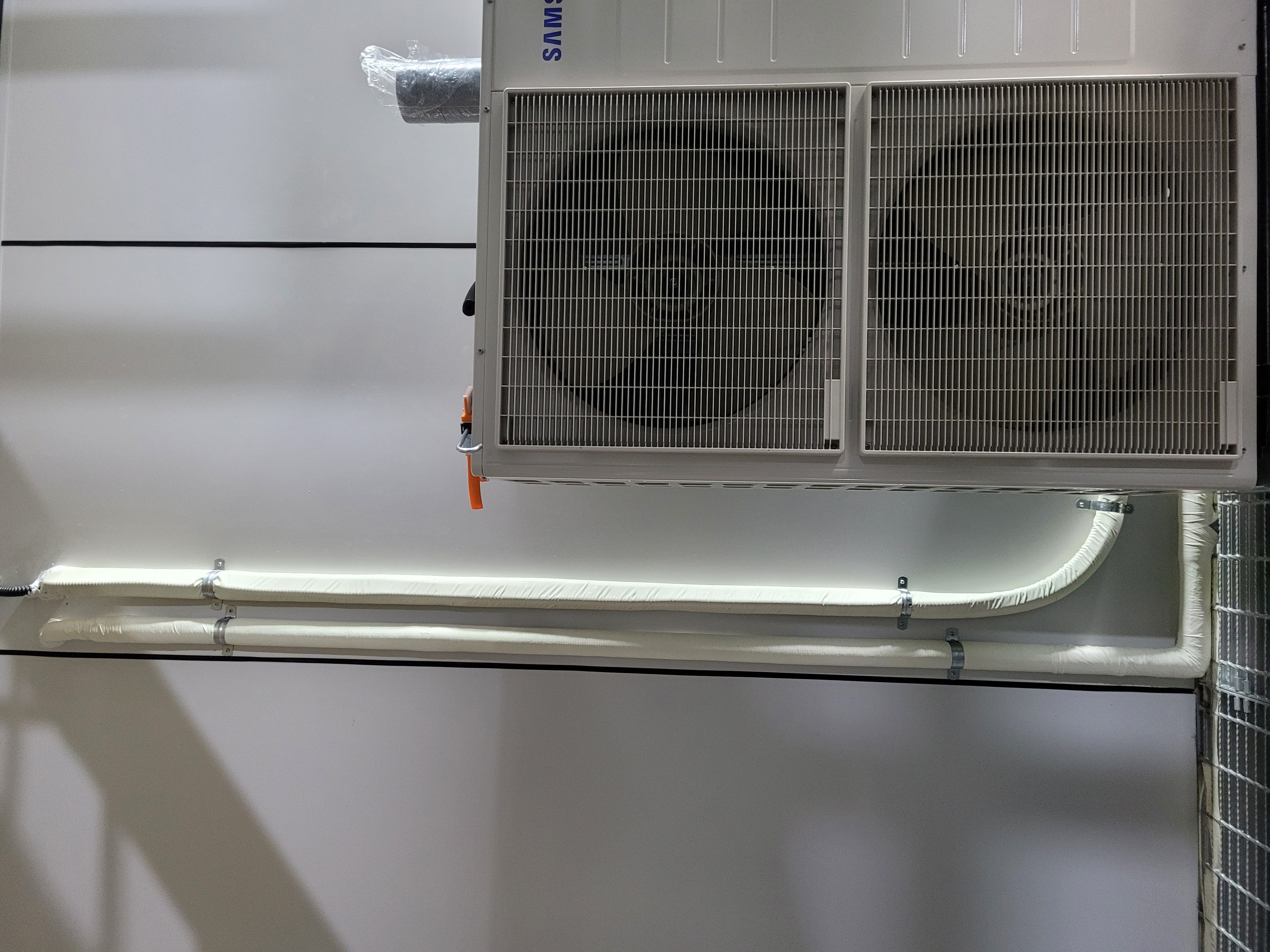 2000769928_fkt4o052_53da73d3e8afe638553d461a5226e0b0422c88e5.jpg 이미지크게보기