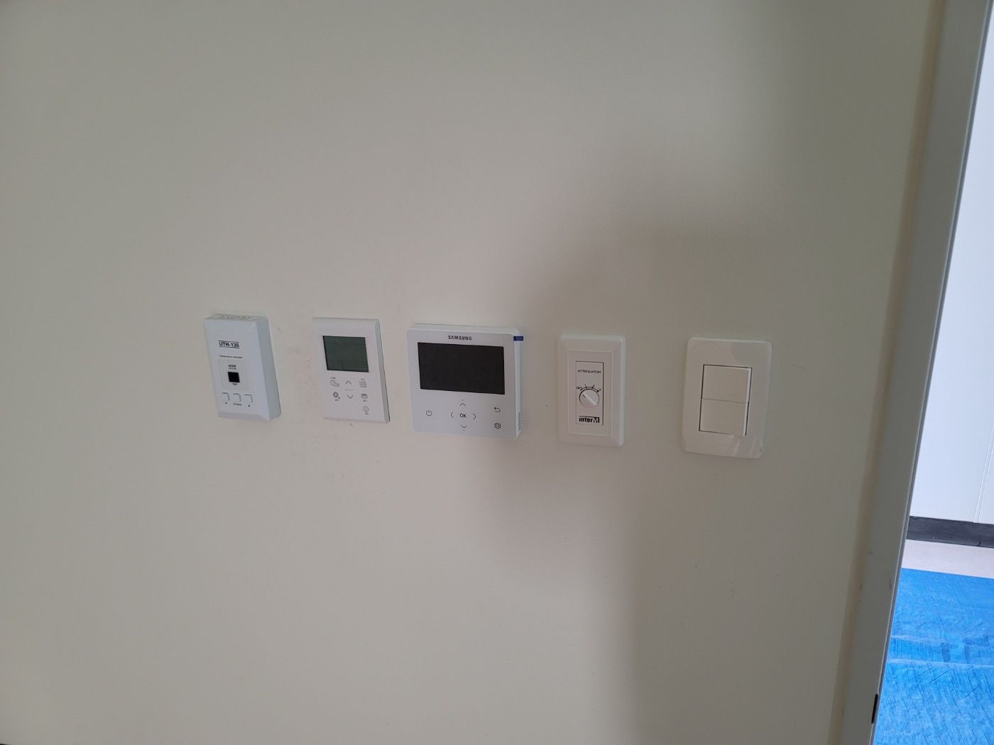 2000769928_mwQvTnjf_1ec52218b38807a18e1d0c53d01e8eb9afa680d8.jpg 이미지크게보기